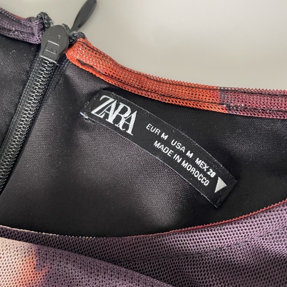 Zara Multicolor Abstract Dress - Picture 3 of 4